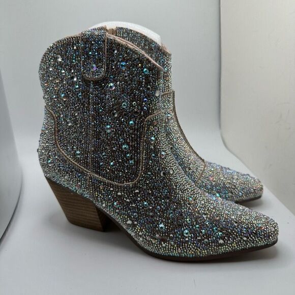 CUSHIONAIRE Women's Rhinestone Western boot +Memory Foam 7 SILVER - Picture 1 of 7